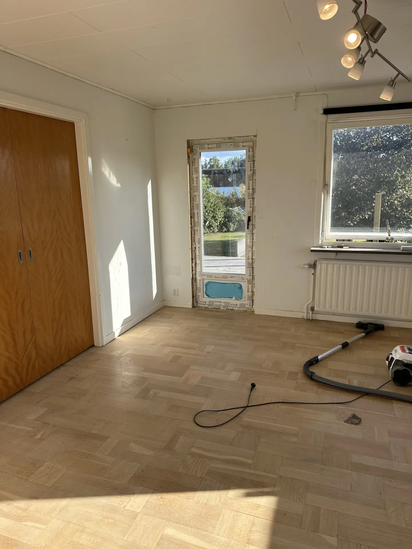 Dörrmontering – under arbetet